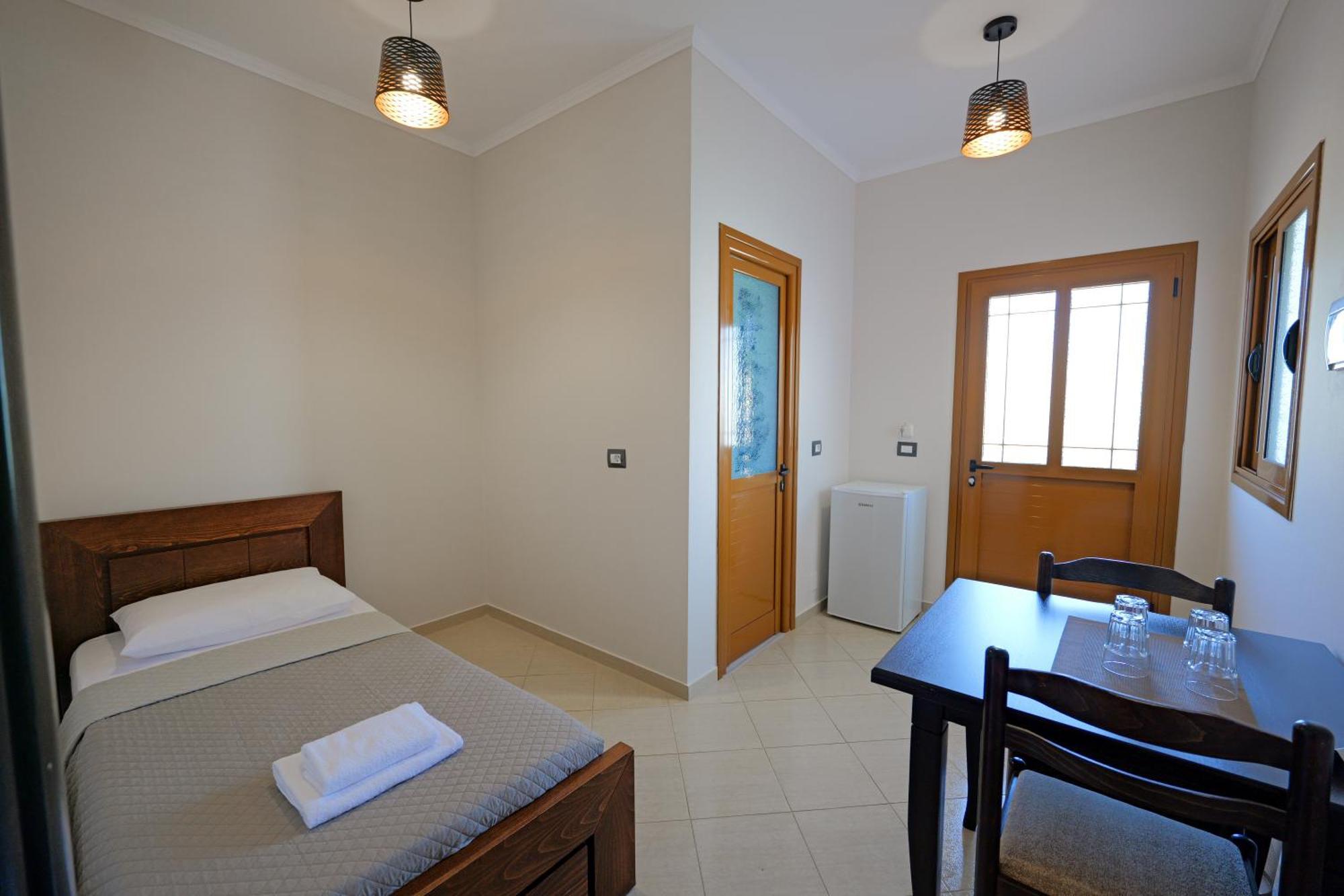 Hotel Deja Vu Ksamil Szoba fotó