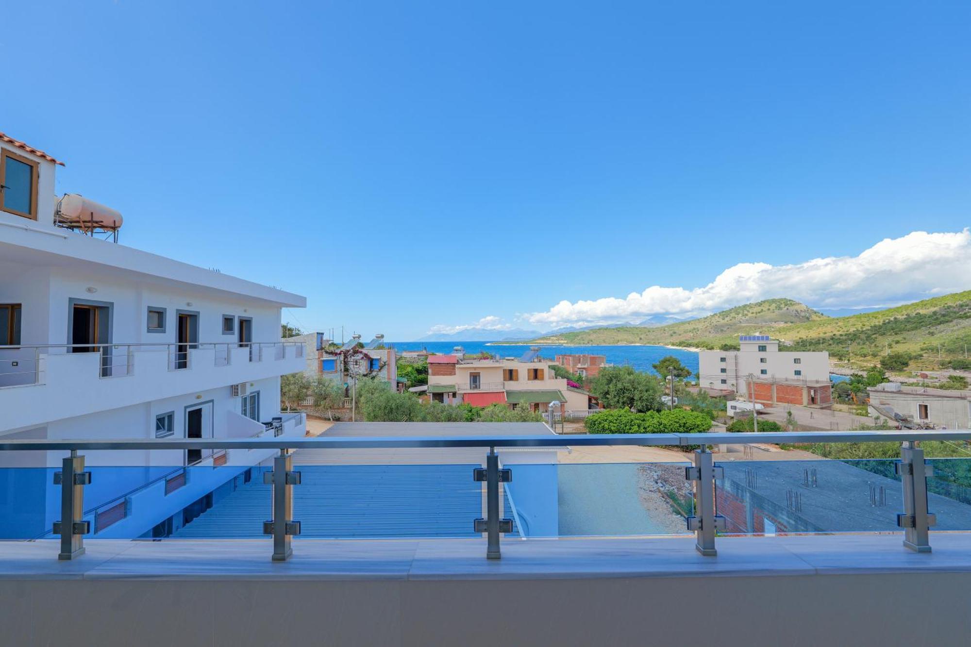 Hotel Deja Vu Ksamil Kültér fotó