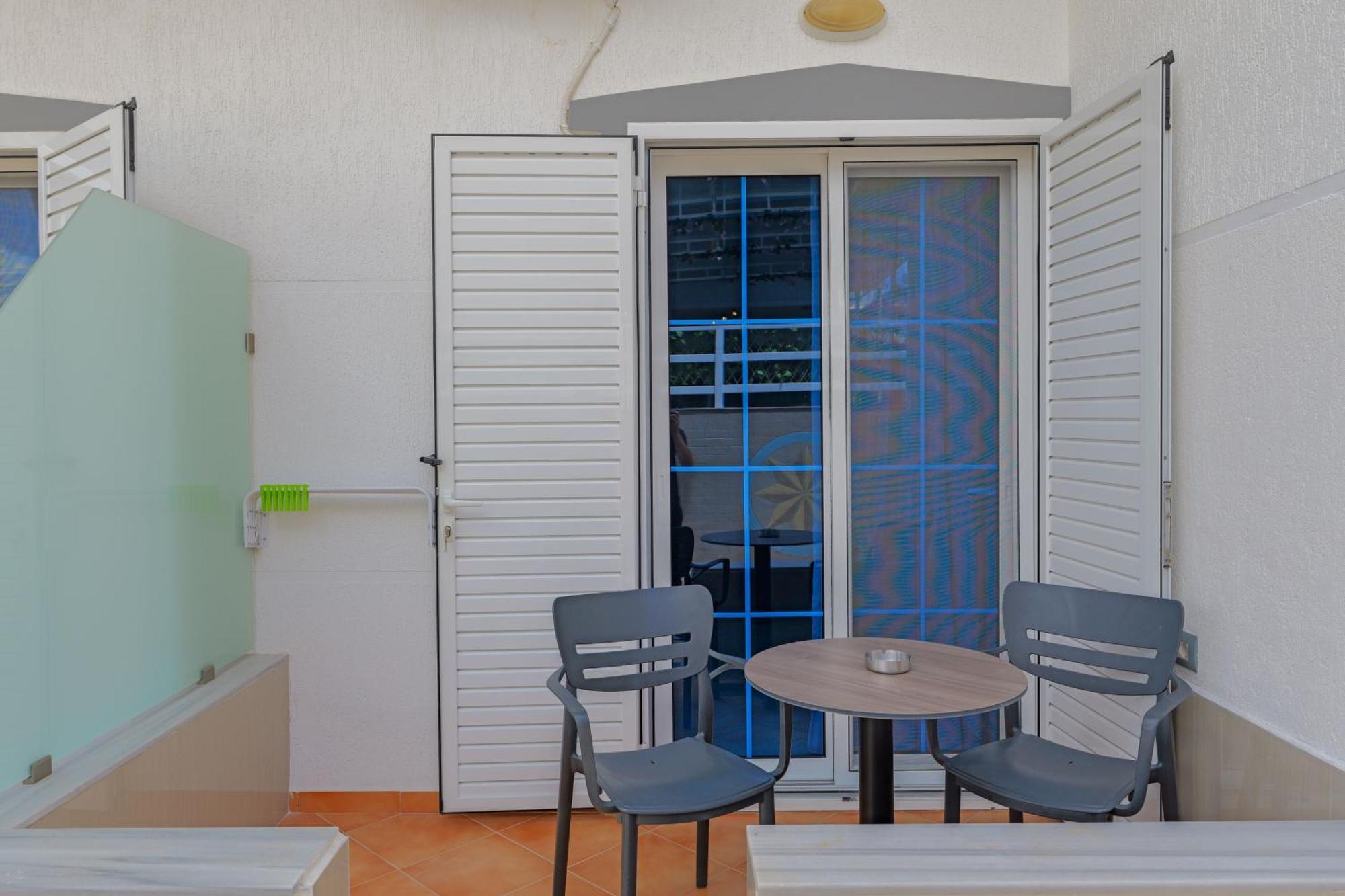 Hotel Deja Vu Ksamil Szoba fotó