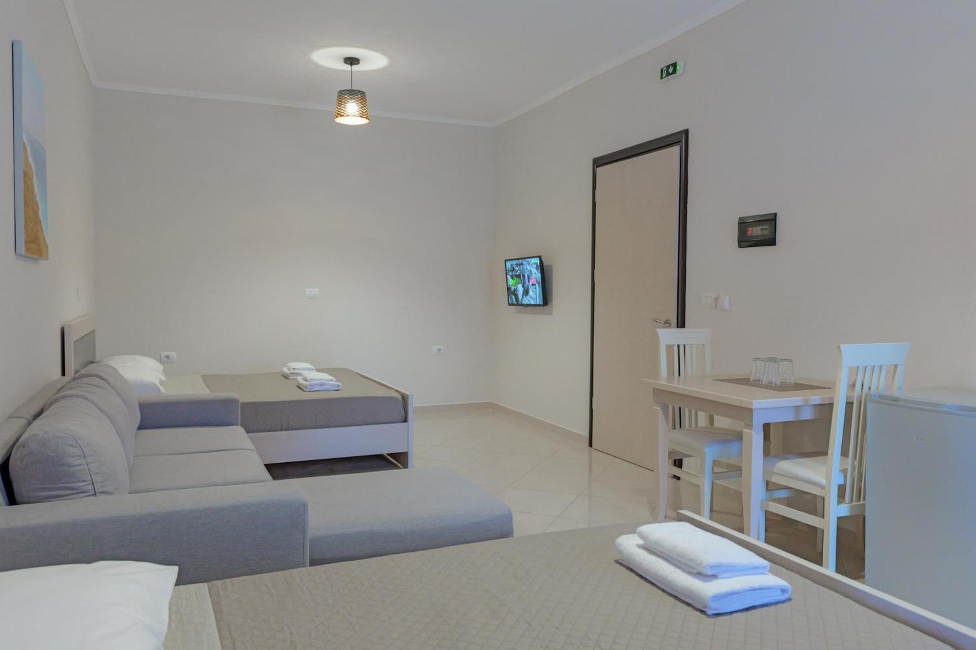 Hotel Deja Vu Ksamil Szoba fotó